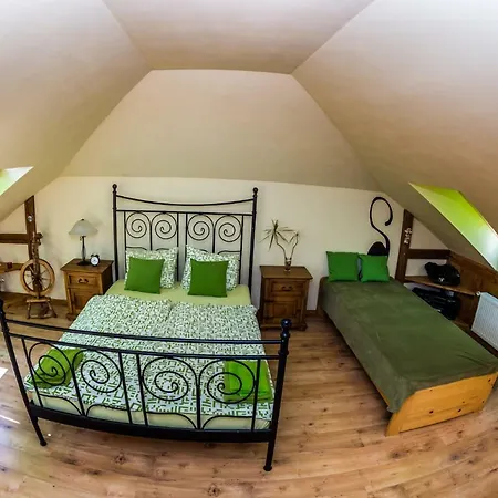 Farma Kapellanka - Kraina Wygaslych Wulkanow *