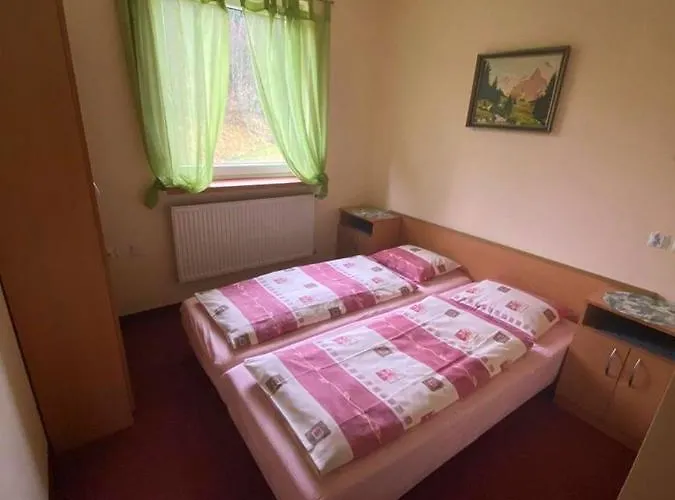 Kapellanka - Kraina Wygaslych Wulkanow Wojcieszow