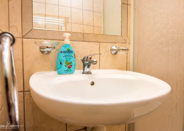 Farm stay Kapellanka - Kraina Wygaslych Wulkanow Wojcieszow